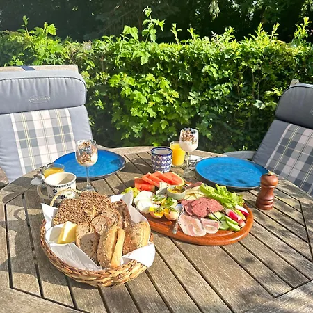 Bed & Breakfast Bellinge House