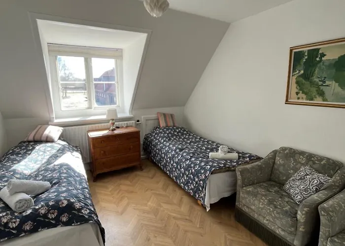 Bellinge House 2*